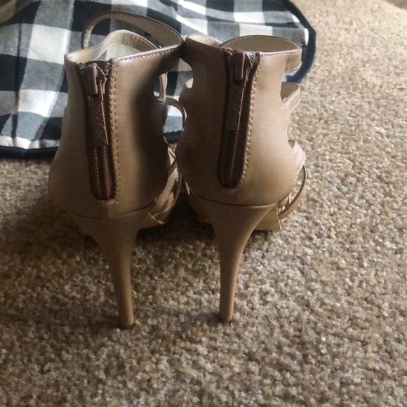 Strappy Heels - Picture 4 of 5
